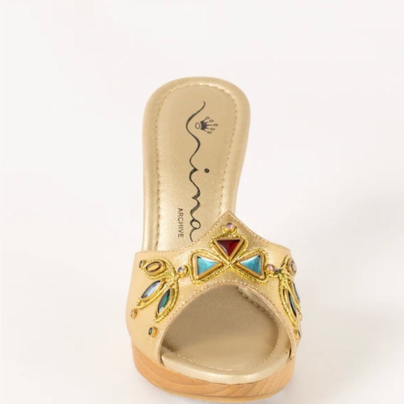 Nina GOLD SLIP ON FLAT-SHOE PLATFORM SANDALS - Picture 5 of 8